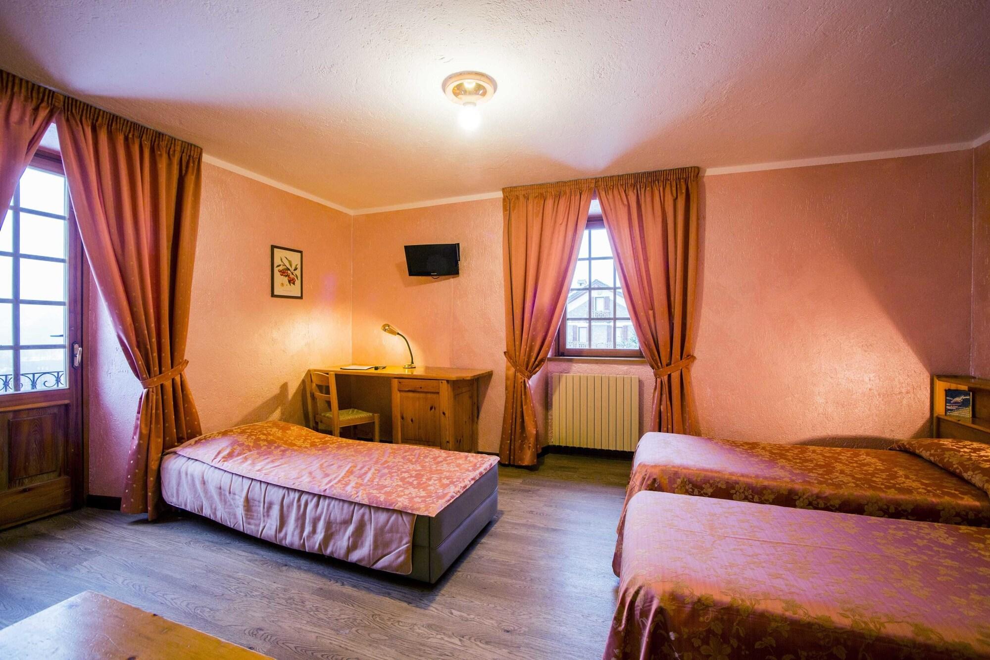 Hotel Des Glaciers Курмайор Екстер'єр фото
